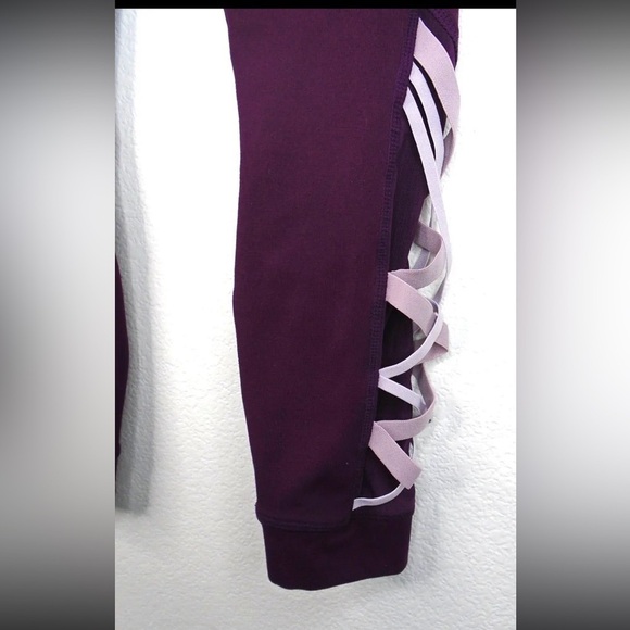 Fabletics Dynamic High-Waisted Lattice 7/8 Yoga Legging Extra Small XS Purple - Picture 13 of 16